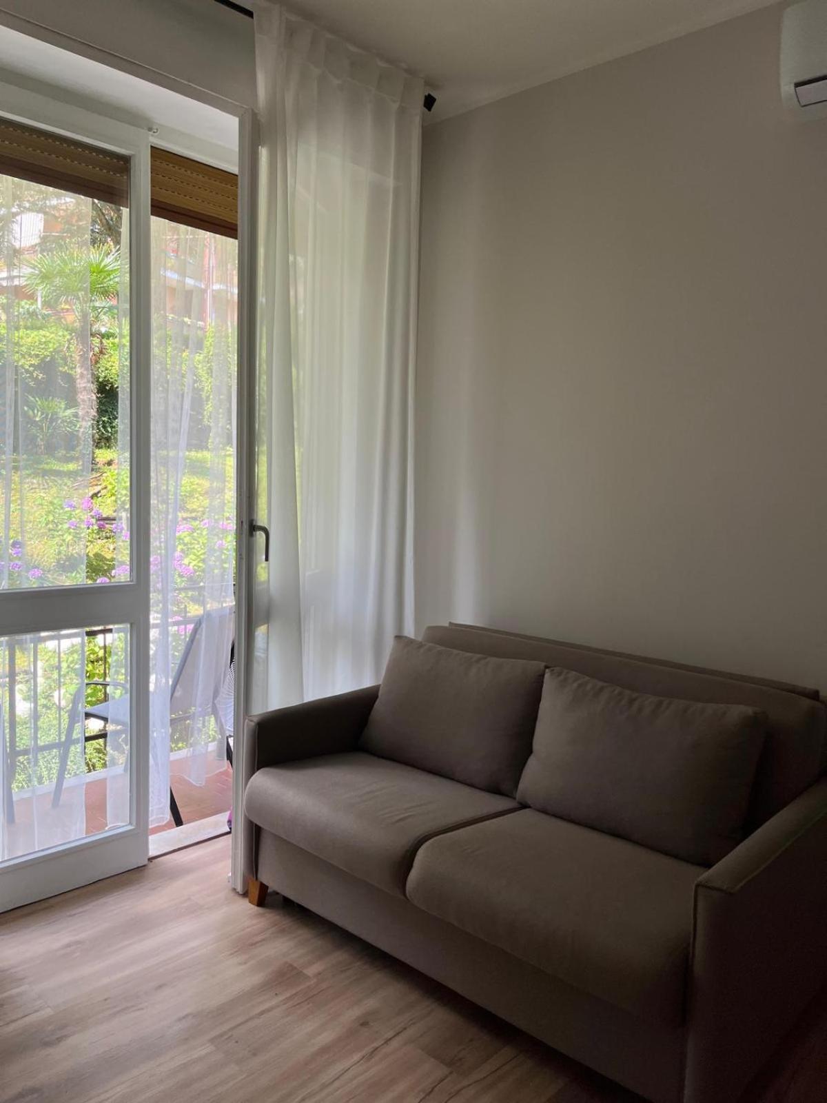 Ferienwohnung Camelia Stresa Exterior foto